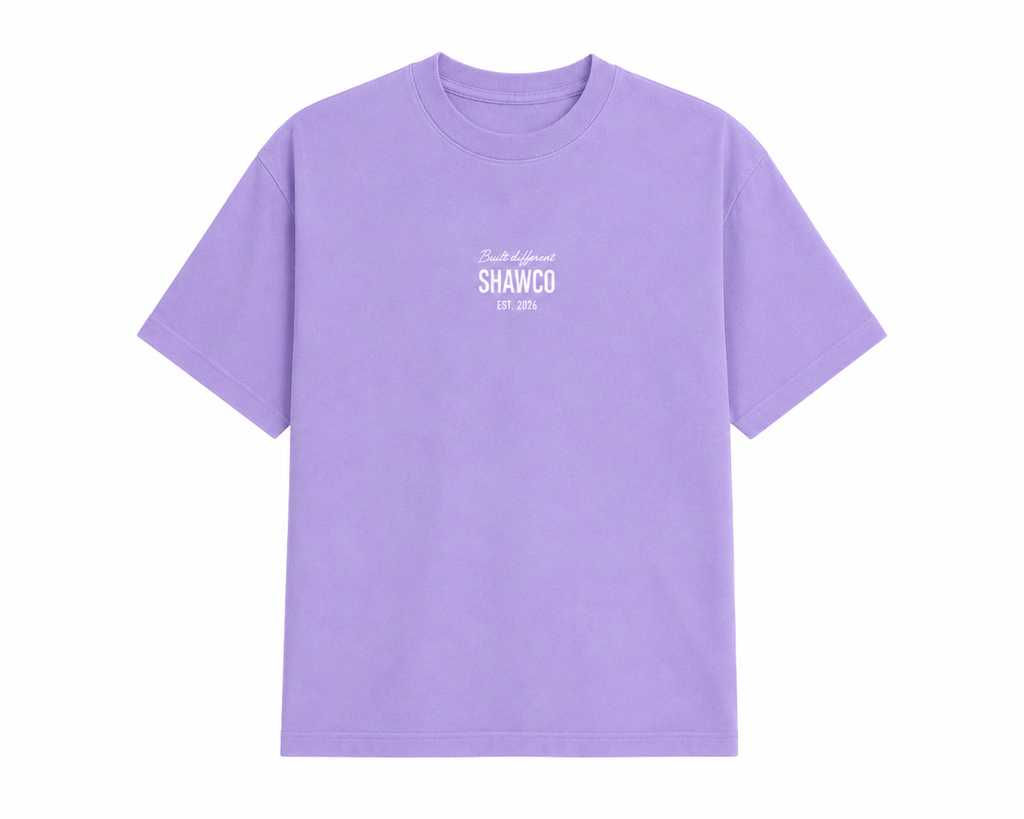 T-Shirt “Built different”